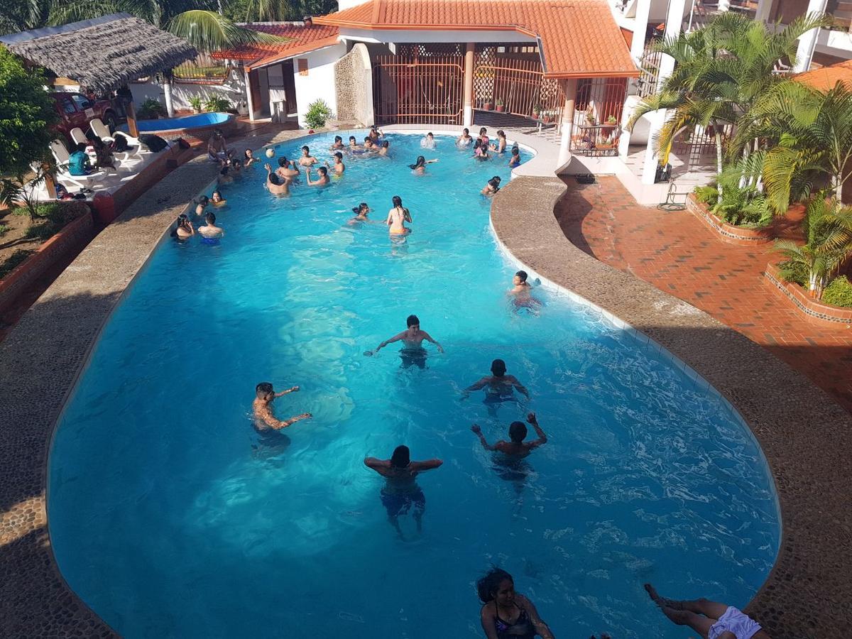 Hotel Takana Rurrenabaque Kültér fotó