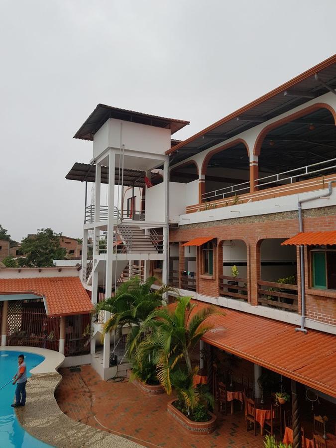 Hotel Takana Rurrenabaque Kültér fotó